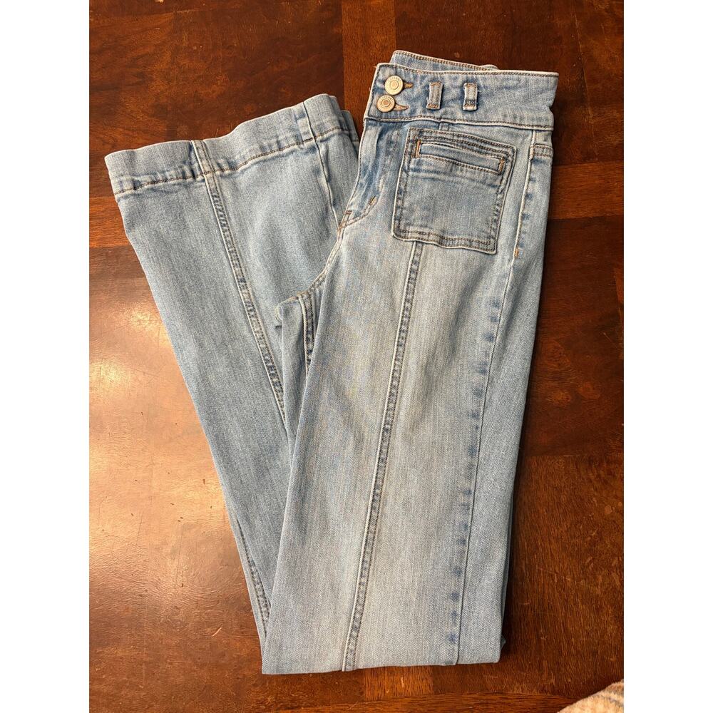 Shyanne 25x34 Light Wash Low Rise Flare Bootcut Seamed Y2K Jeans